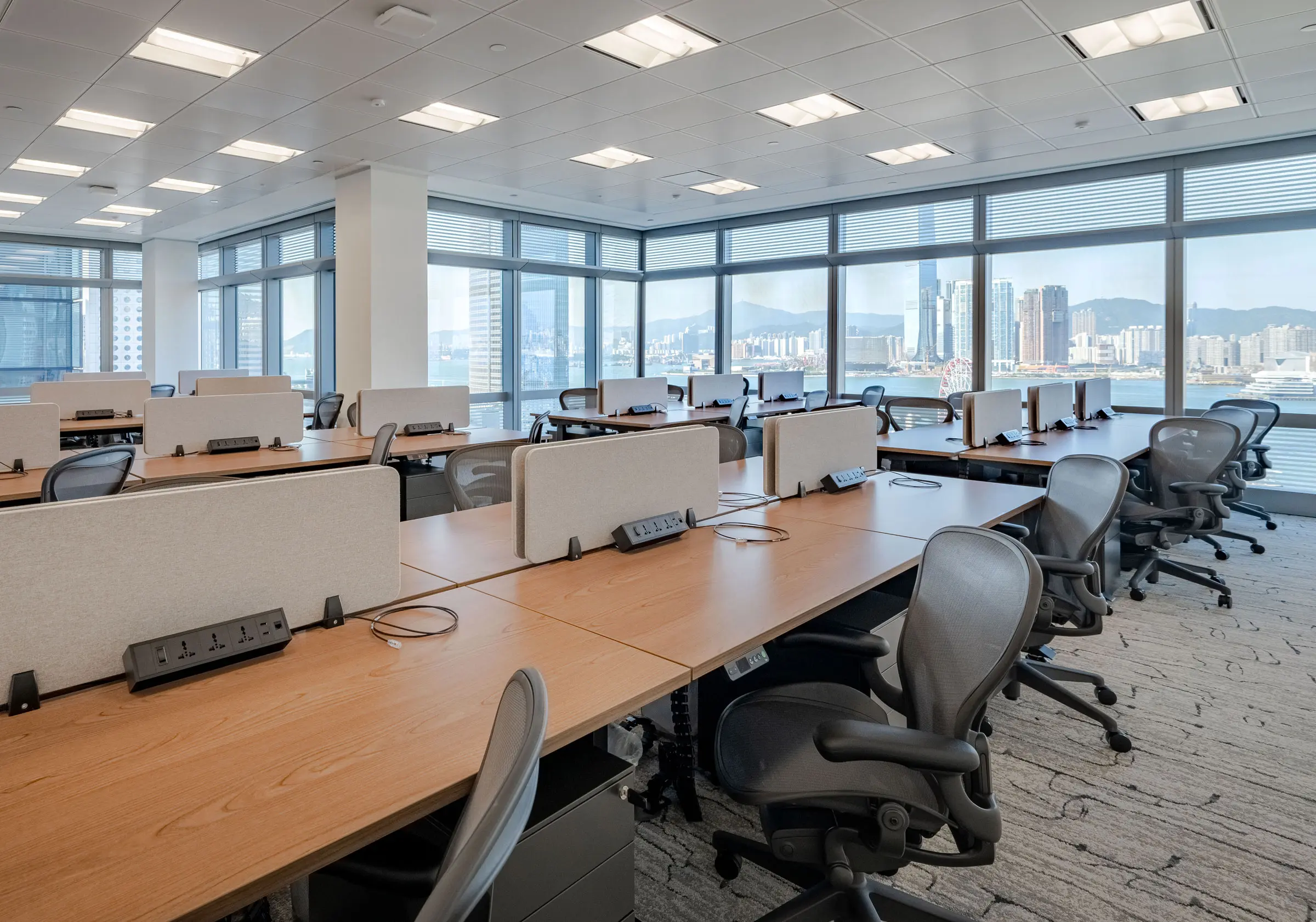 Thiết bị văn phòng - Trung tâm hành chính